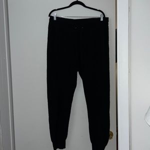 Black cashmere jogger pant